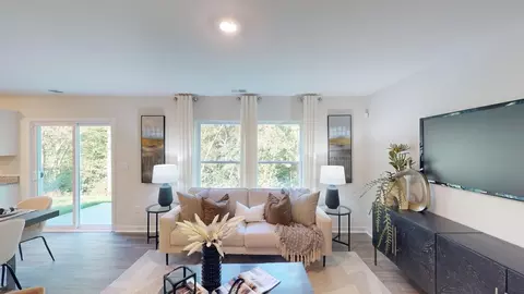 Living - 3013 Ryelands Pl, Lancaster, SC 29720 photo 1 of 5