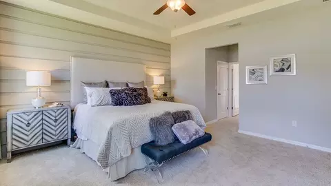 Bedroom - 10422 Charlotte Dr, Parrish, FL 34219 photo 3 of 6
