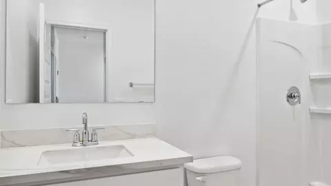 Bath - 2912 W Stearn Ave, Apache Junction, AZ 85120 photo 3 of 9