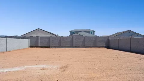 Exterior - 2912 W Stearn Ave, Apache Junction, AZ 85120 photo 2 of 15