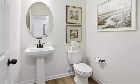 Entry Way - 105 Brassy St, Suffolk, VA 23434 photo 3 of 6