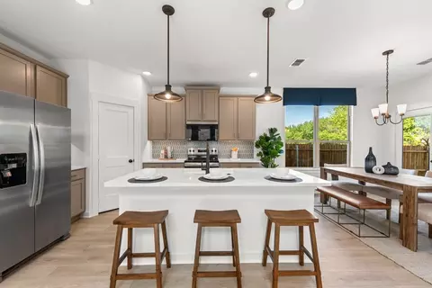 Kitchen - 1612 Macadamia Ct, Aubrey, TX 76227 photo 6 of 8