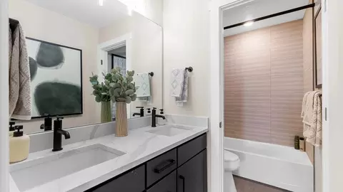 Bath - 4493 Parkline St, Timnath, CO 80547 photo 3 of 3