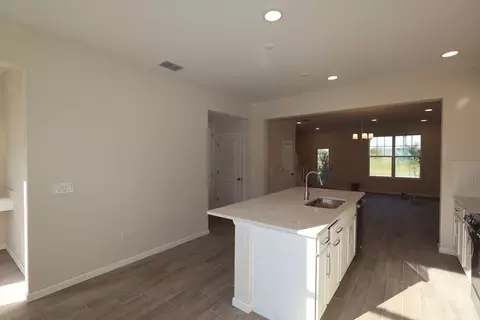 Kitchen - 1349 Hyde St, Saint Cloud, FL 34771 photo 4 of 11