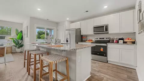Kitchen - 420 Rookroost Cir, Conway, SC 29526 photo 2 of 5