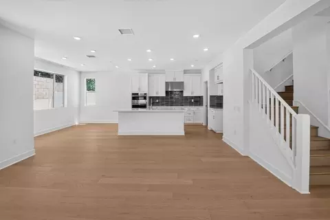 Living - 475 Citrus Oak Rd, Glendora, CA 91740 photo 3 of 5
