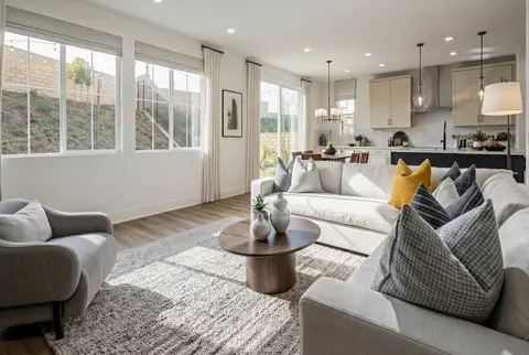 Living - 742 Miravar Pl, Vista, CA 92081 photo 1 of 7