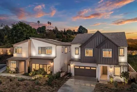 Exterior - 742 Miravar Pl, Vista, CA 92081 photo 6 of 10