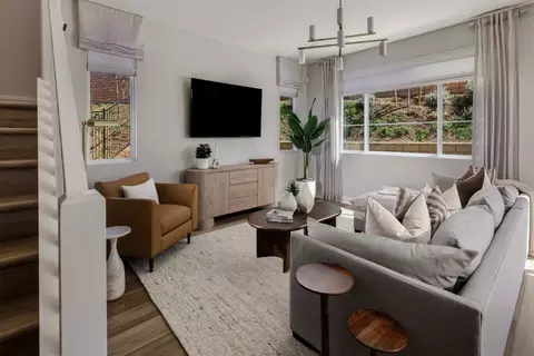 Living - 742 Miravar Pl, Vista, CA 92081 photo 6 of 7