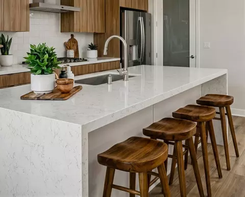 Kitchen - 742 Miravar Pl, Vista, CA 92081 photo 7 of 8