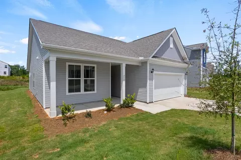 239 Pretoria Dr, Woodruff, SC 29388