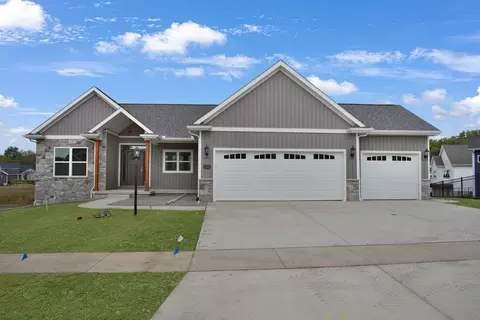 1412 Tinley Ln, Mahomet, IL 61853