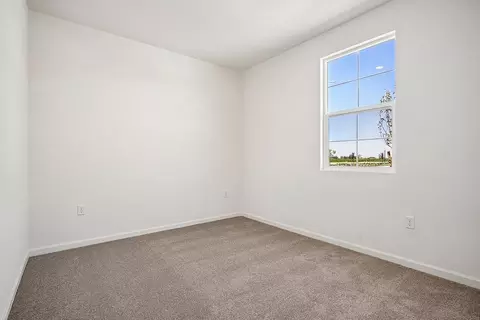 Bedroom - 2604 Redtail Hawk Rd, Modesto, CA 95357 photo 3 of 6