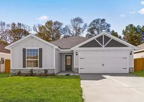 Exterior - 305 Fastboy Ln, Waller, TX 77484 photo 4 of 9