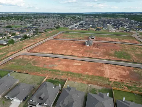 View/Area - 9324 Poppey Pl, Yukon, OK 73099 photo 22 of 25