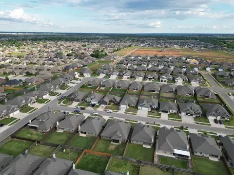 View/Area - 9324 Poppey Pl, Yukon, OK 73099 photo 12 of 25
