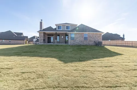 Other - 9324 Poppey Pl, Yukon, OK 73099 photo 15 of 23