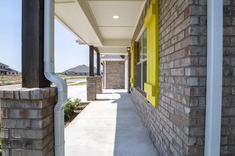 Exterior - 9324 Poppey Pl, Yukon, OK 73099 photo 29 of 42