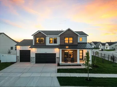 Exterior - 2451 W Aurora Ave, Mapleton, UT 84664 photo 1 of 3