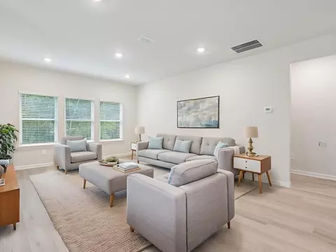 Living - 5150 Crescendo Cir, Fairburn, GA 30213 photo 3 of 7