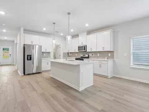 Kitchen - 5150 Crescendo Cir, Fairburn, GA 30213 photo 1 of 5