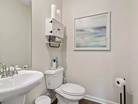 Bath - 5150 Crescendo Cir, Fairburn, GA 30213 photo 3 of 7