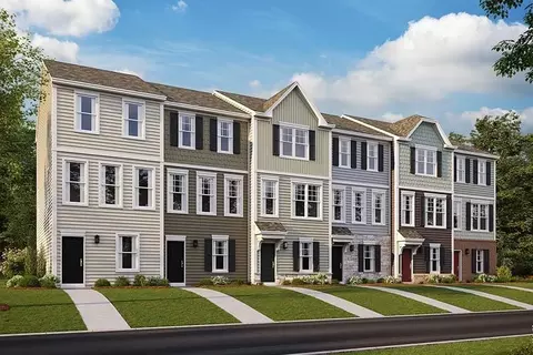 25 National St, Ranson, WV 25438