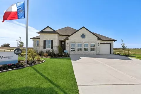 Exterior - 201 Eldridge Dr, Sealy, TX 77474 photo 4 of 6
