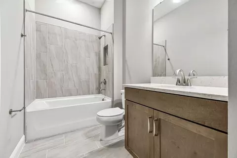 Bath - 12305 White Blossom Ct, Parrish, FL 34219 photo 1 of 8