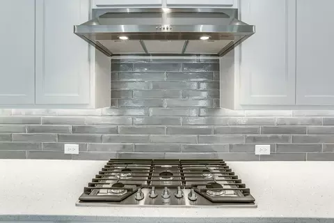 Kitchen - 910 Shooting Star Dr, Prosper, TX 75078 photo 5 of 9