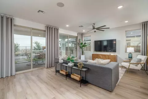 Living - 21583 W Cartwright Ave, Buckeye, AZ 85396 photo 1 of 7