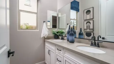 Bath - 21583 W Cartwright Ave, Buckeye, AZ 85396 photo 6 of 16