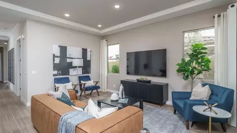 Living - 21583 W Cartwright Ave, Buckeye, AZ 85396 photo 4 of 10