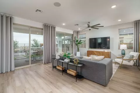 Living - 21583 W Cartwright Ave, Buckeye, AZ 85396 photo 7 of 10