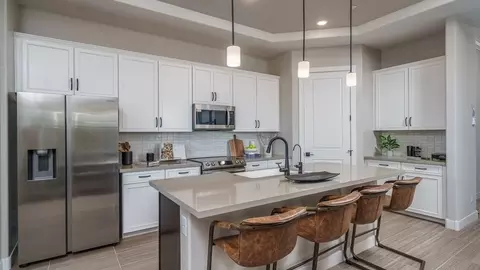 Kitchen - 21583 W Cartwright Ave, Buckeye, AZ 85396 photo 7 of 12