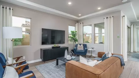 Living - 21583 W Cartwright Ave, Buckeye, AZ 85396 photo 5 of 10