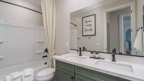 Bath - 21583 W Cartwright Ave, Buckeye, AZ 85396 photo 14 of 16