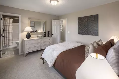 Bedroom - 1473 Acadia Dr, Maineville, OH 45039 photo 4 of 5