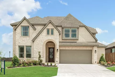 Exterior - 1012 Brenham Dr, Godley, TX 76044 photo 6 of 8