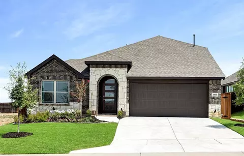 Exterior - 1012 Brenham Dr, Godley, TX 76044 photo 7 of 8