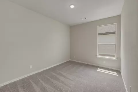 Bedroom - 1209 Colca Dr, Springtown, TX 76082 photo 2 of 3