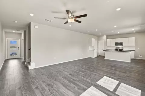 Living - 13801 Ryan Range Ln, Elgin, TX 78621 photo 3 of 7
