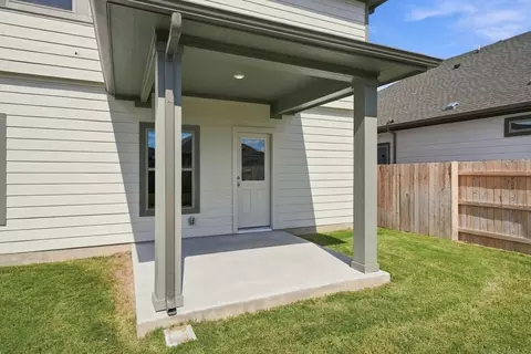 Exterior - 13801 Ryan Range Ln, Elgin, TX 78621 photo 3 of 6