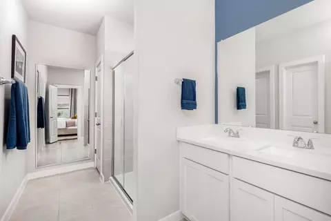 Bath - 13801 Ryan Range Ln, Elgin, TX 78621 photo 2 of 3