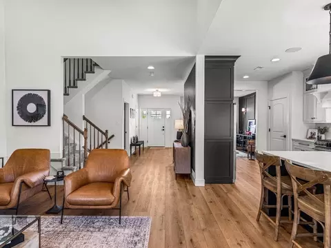 Entry Way - 306 S Ridge Ave, Middletown, DE 19709 photo 6 of 8