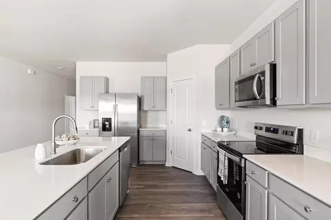 Kitchen - Gregory Meadows Community, Richlands, NC 28574 photo 6 of 10