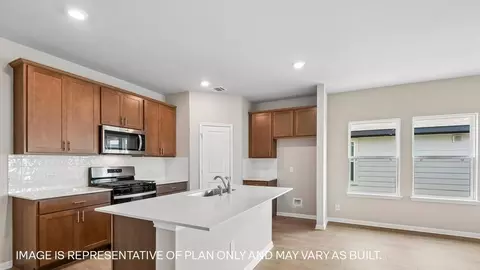Kitchen - 13407 Eppright Trce, Manor, TX 78653 photo 1 of 7