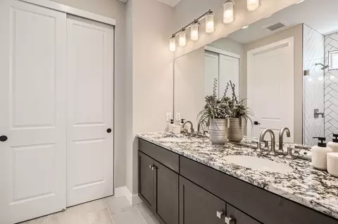 Bath - 7330 White River St, Frederick, CO 80530 photo 2 of 10
