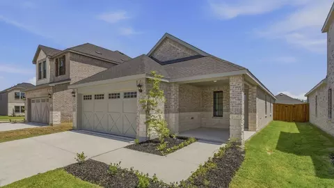 Exterior - 1922 Calmshade Dr, Celina, TX 75009 photo 2 of 10