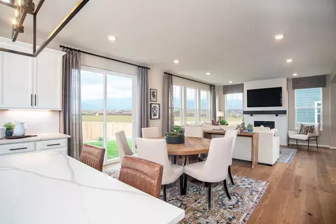 Dining - 47369 Magnolia Ave, Bennett, CO 80102 photo 2 of 2